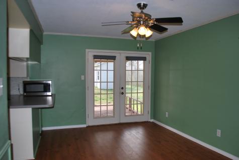 2604 W Johnson Street Denison TX 75020