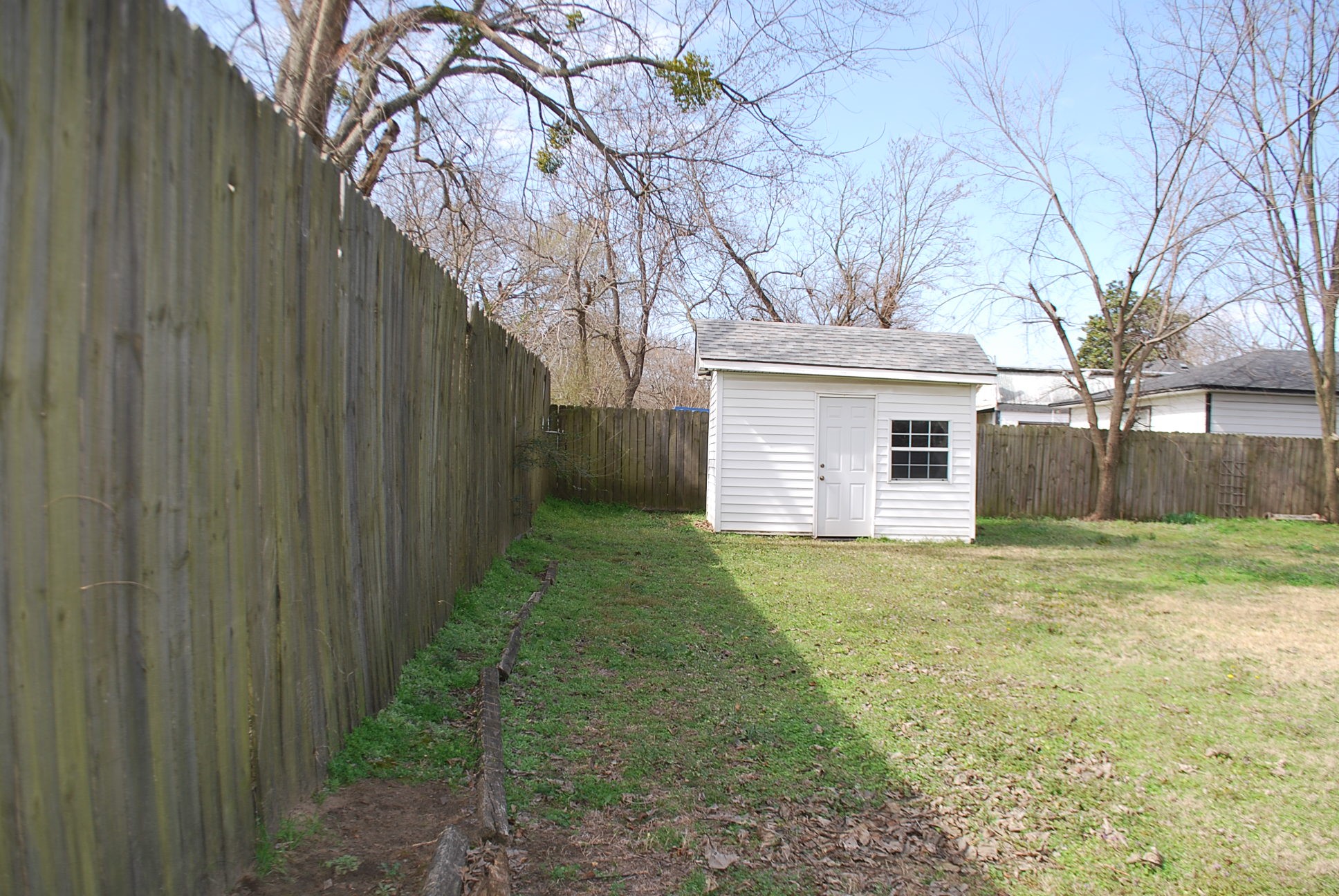 2604 W Johnson Street Denison TX 75020