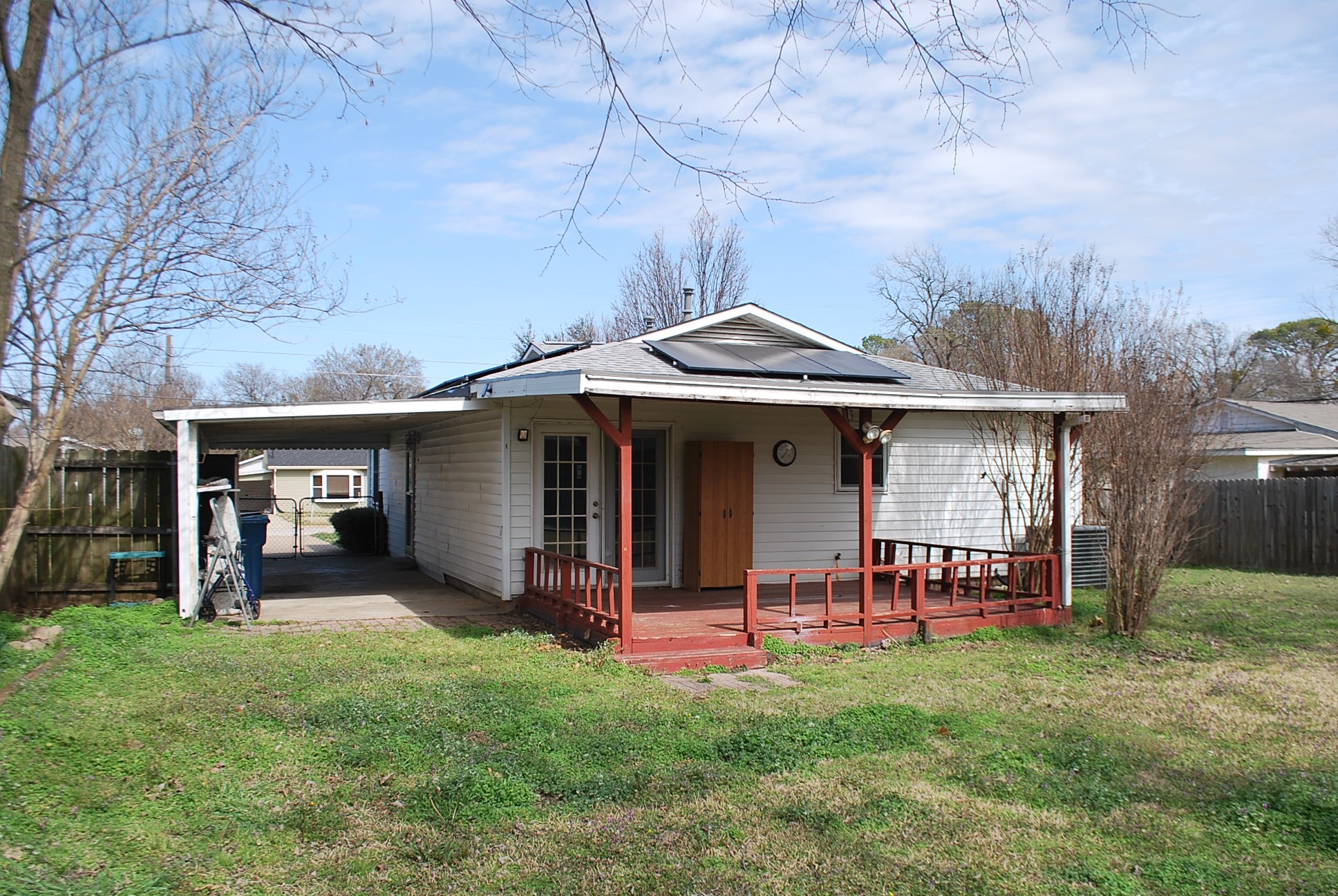 2604 W Johnson Street Denison TX 75020