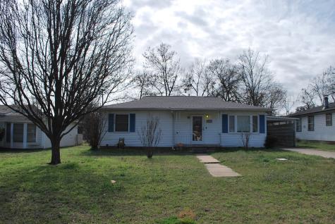 2604 W Johnson Street Denison TX 75020