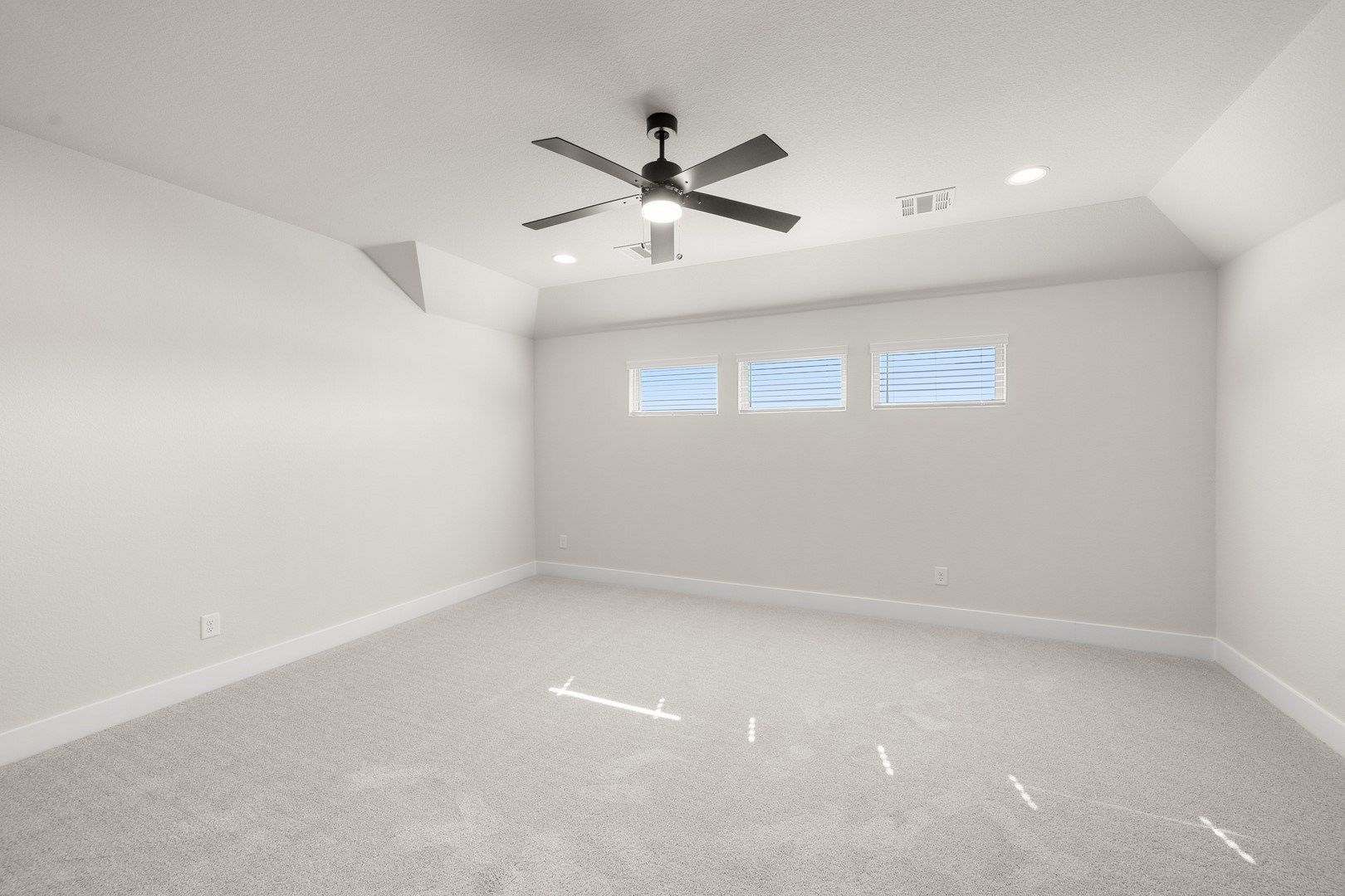 490 Red Maple Road Waxahachie TX 75165