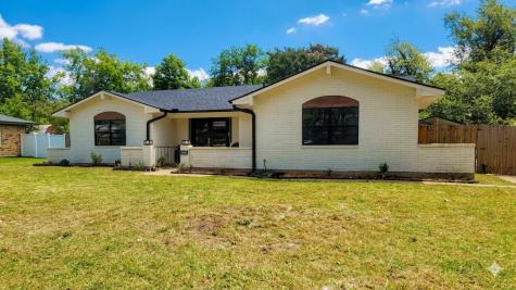 2908 Washington Street Commerce TX 75428