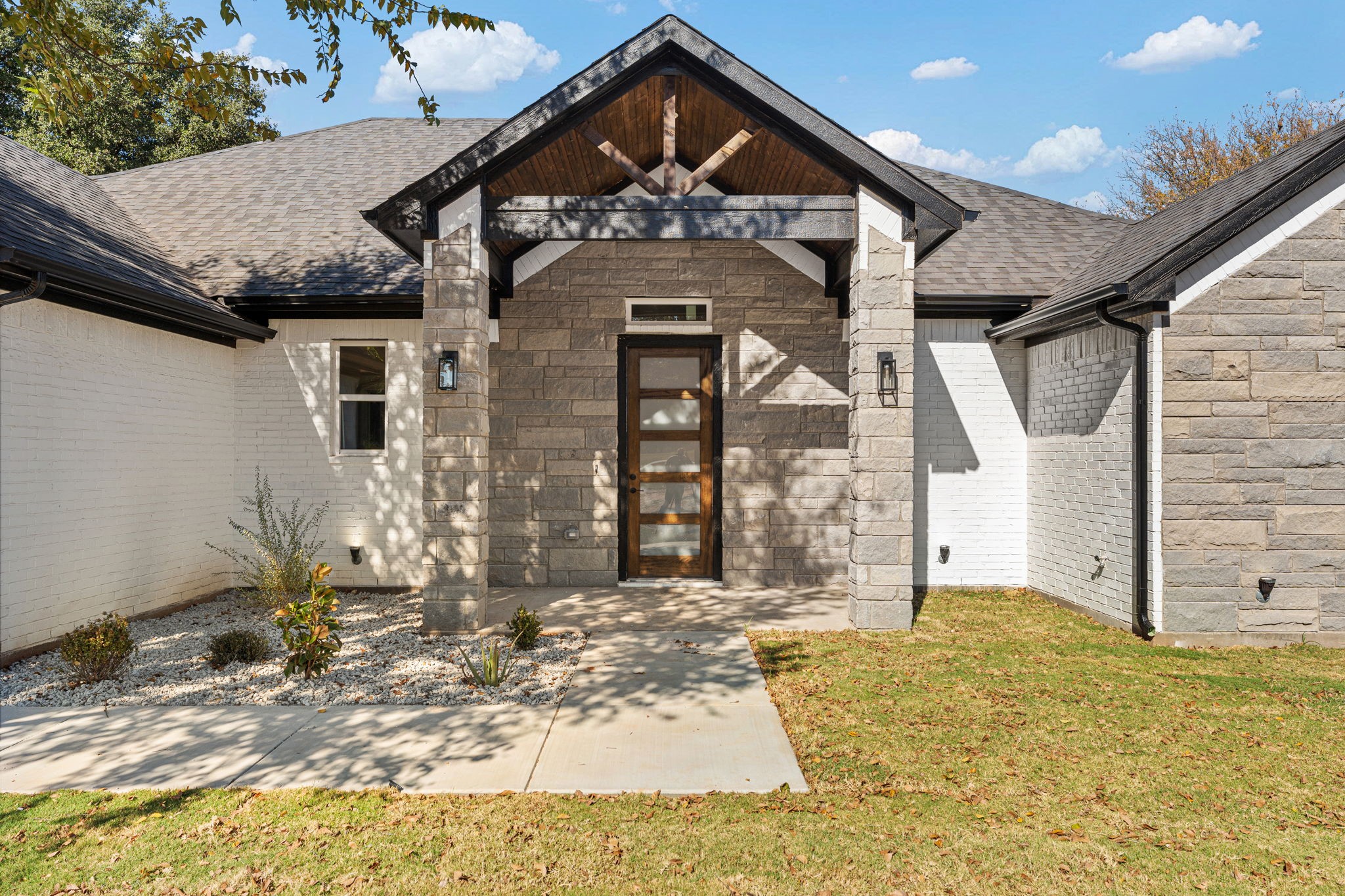 1508 Ports O Call Court Granbury TX 76048