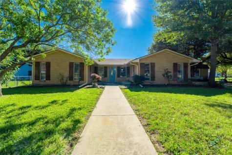 521 S Pearl Street Kemp TX 75143