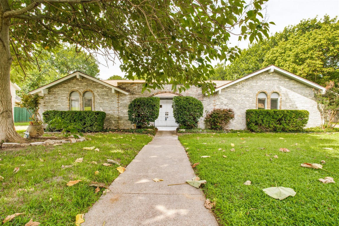 266 Larry Drive Duncanville TX 75137