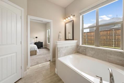 1024 Macaw Drive Forney TX 75126