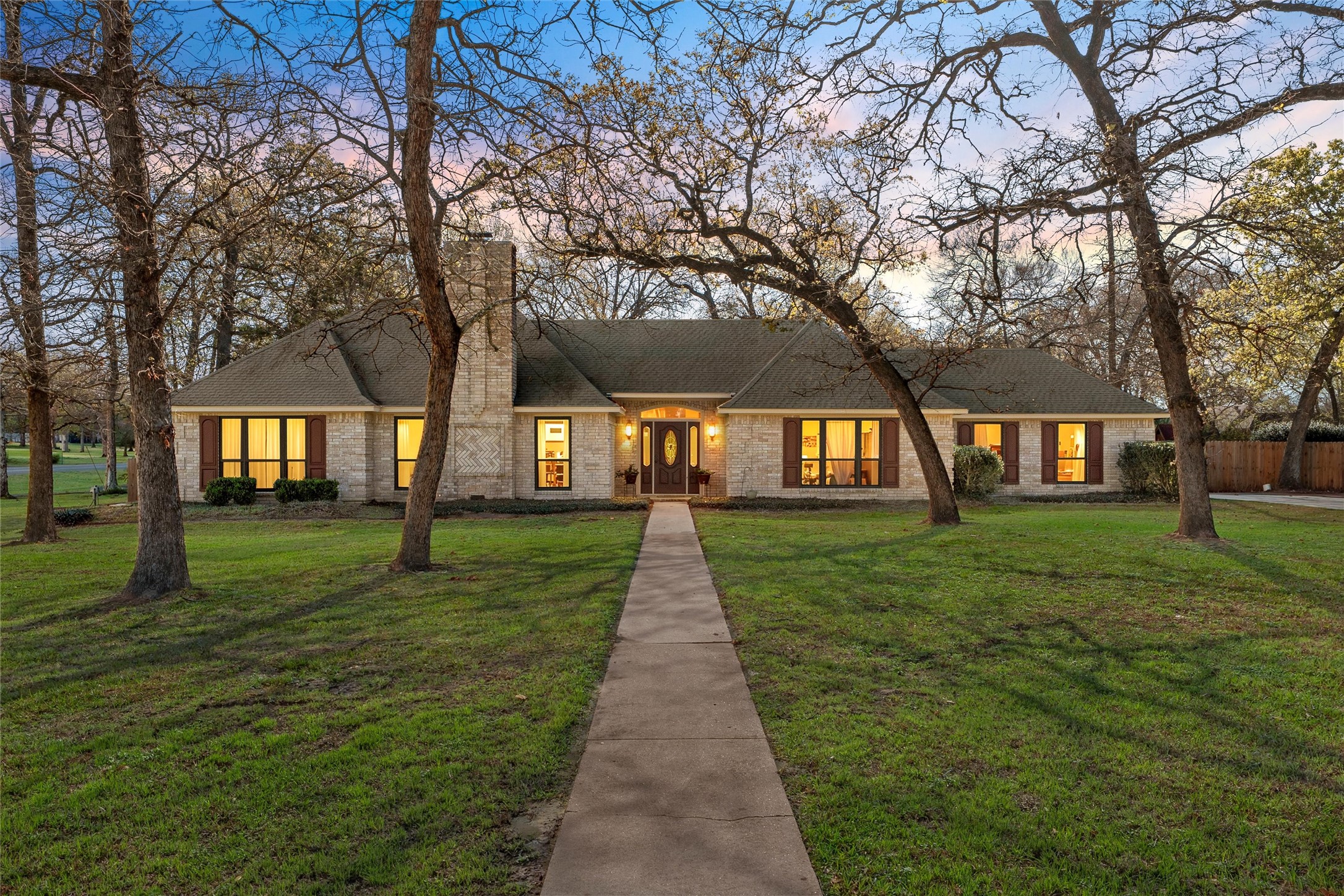101 Private Road 1283 Fairfield TX 75840