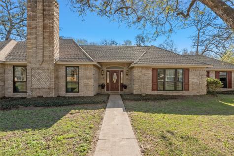 101 Private Road 1283 Fairfield TX 75840