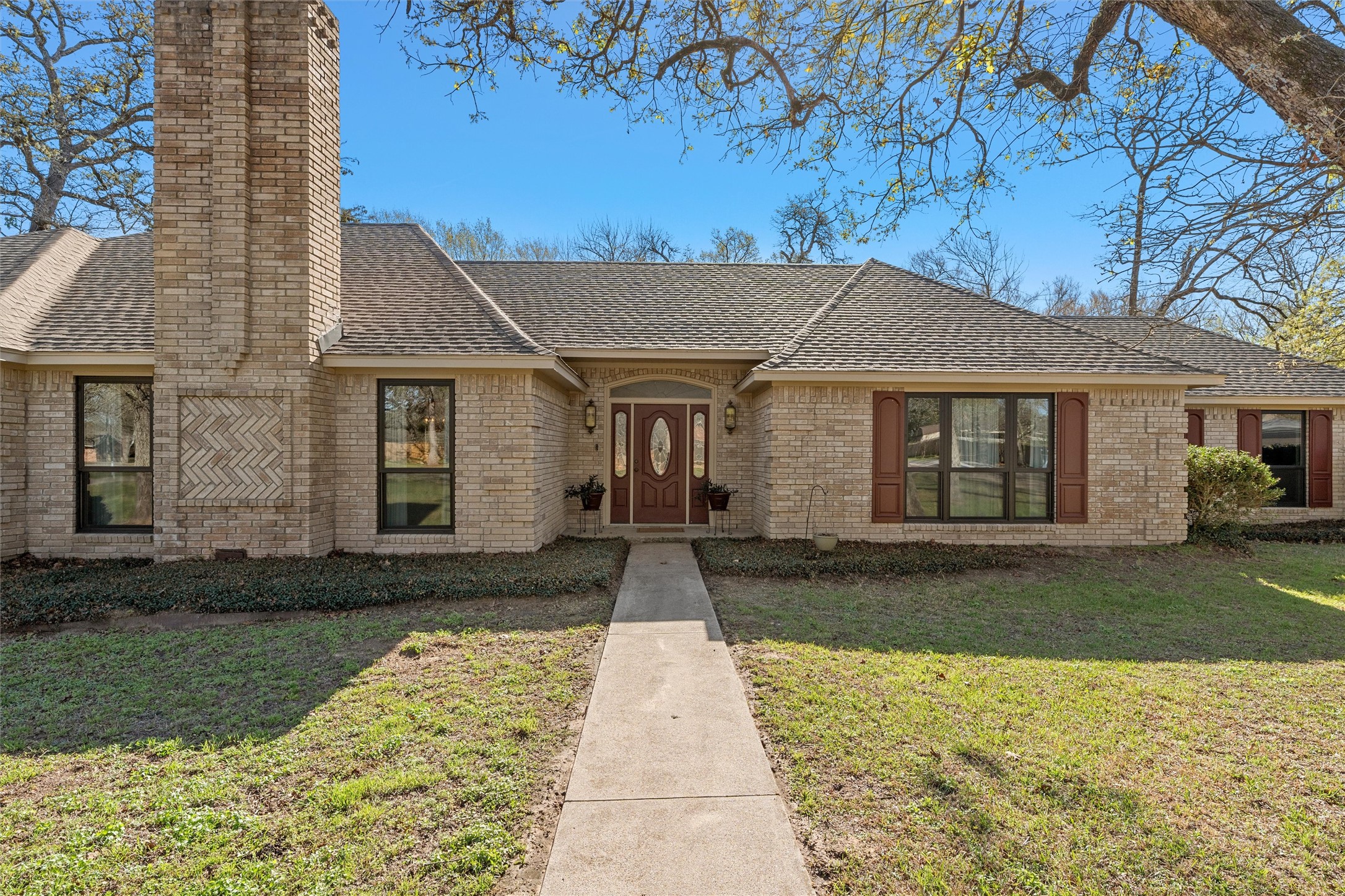 101 Private Road 1283 Fairfield TX 75840