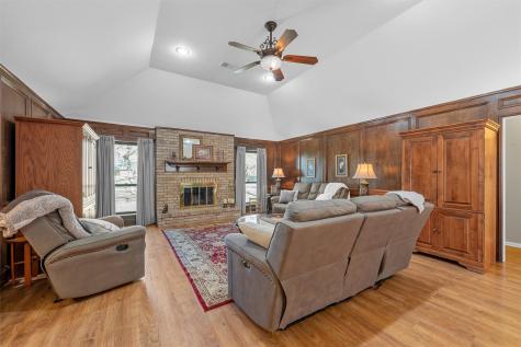 101 Private Road 1283 Fairfield TX 75840