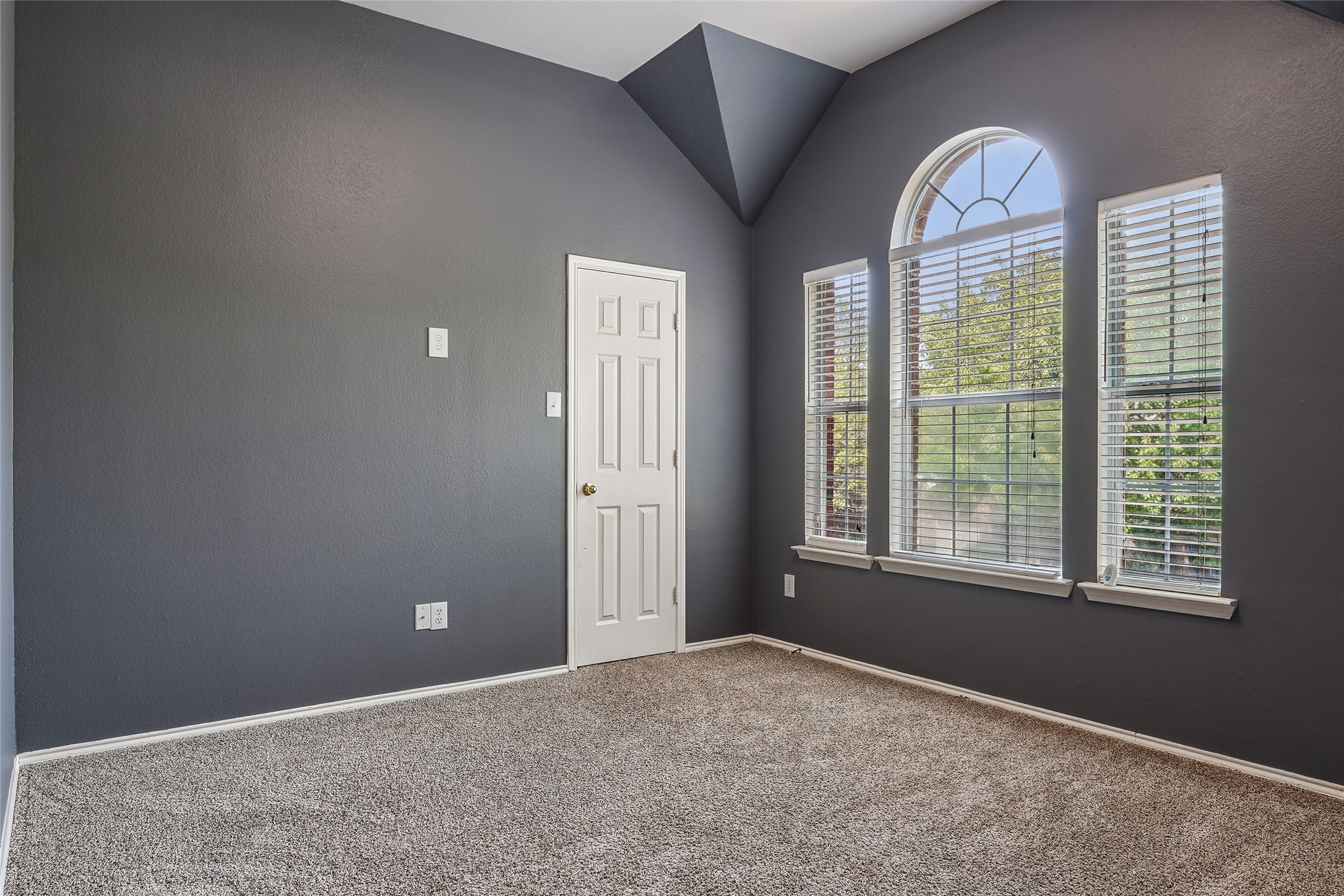 6510 Daisy Drive Arlington TX 76017