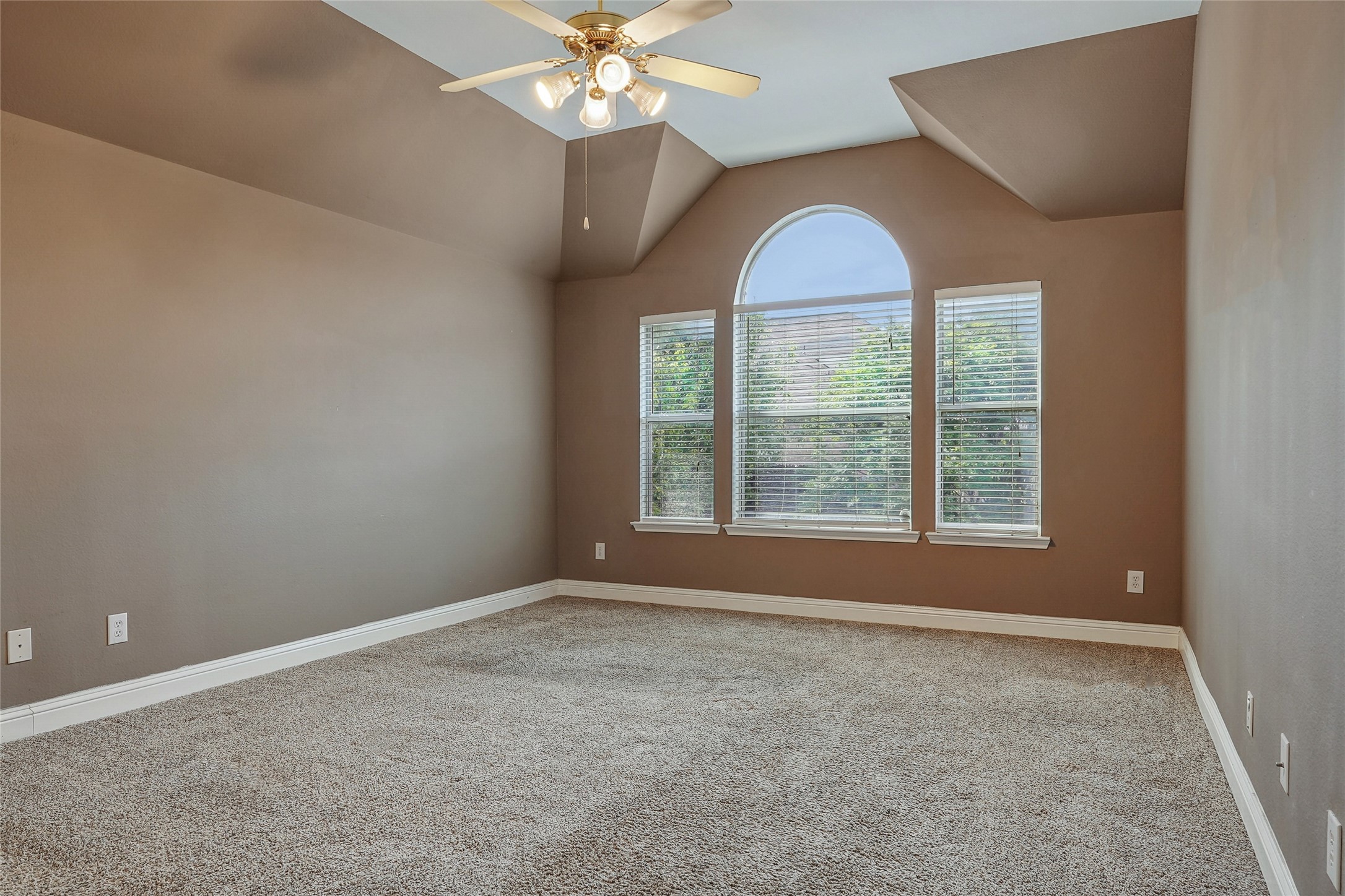 6510 Daisy Drive Arlington TX 76017