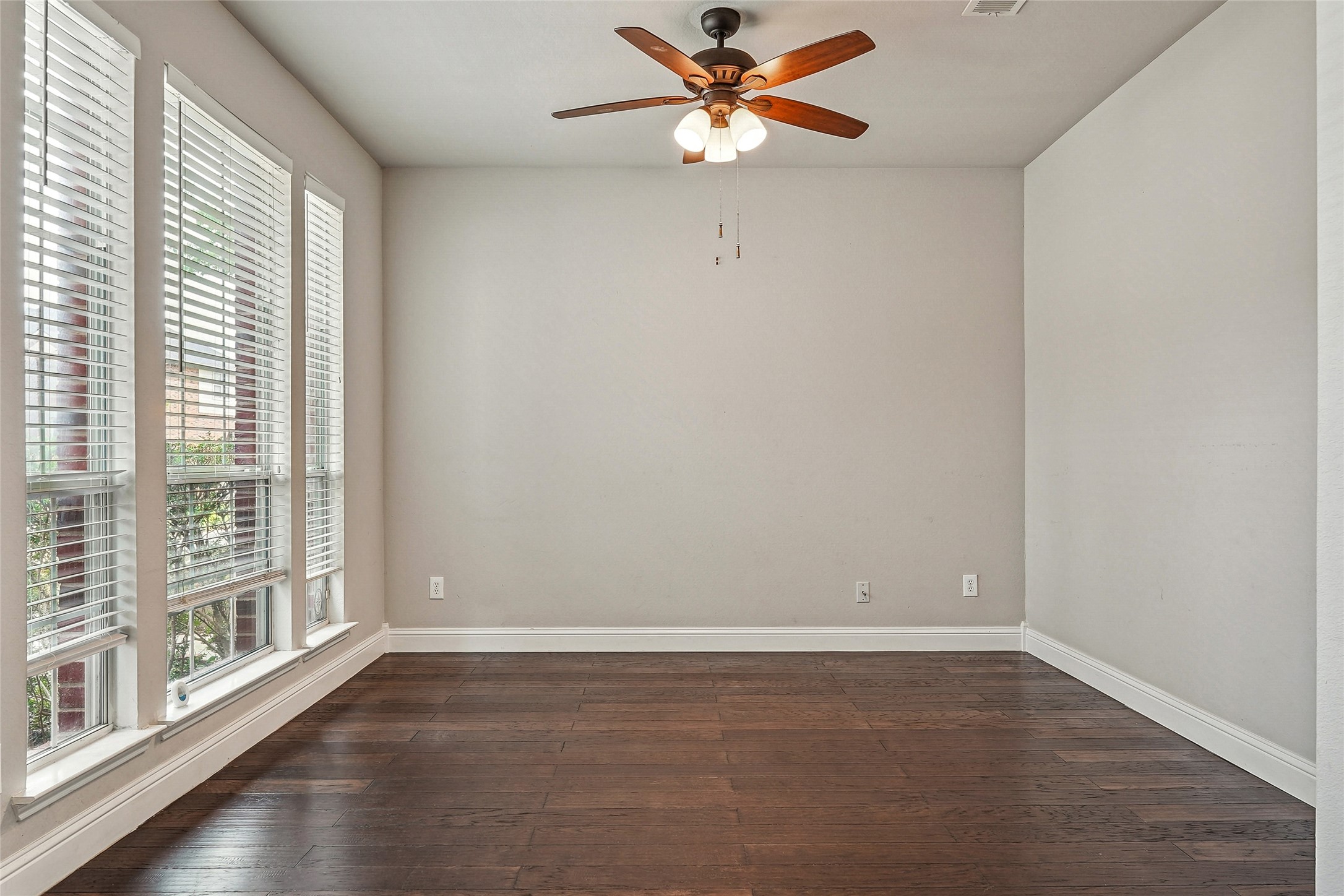 6510 Daisy Drive Arlington TX 76017
