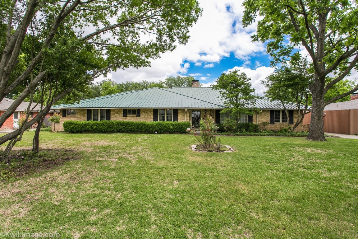 11068 Strayhorn Drive Dallas TX 75228