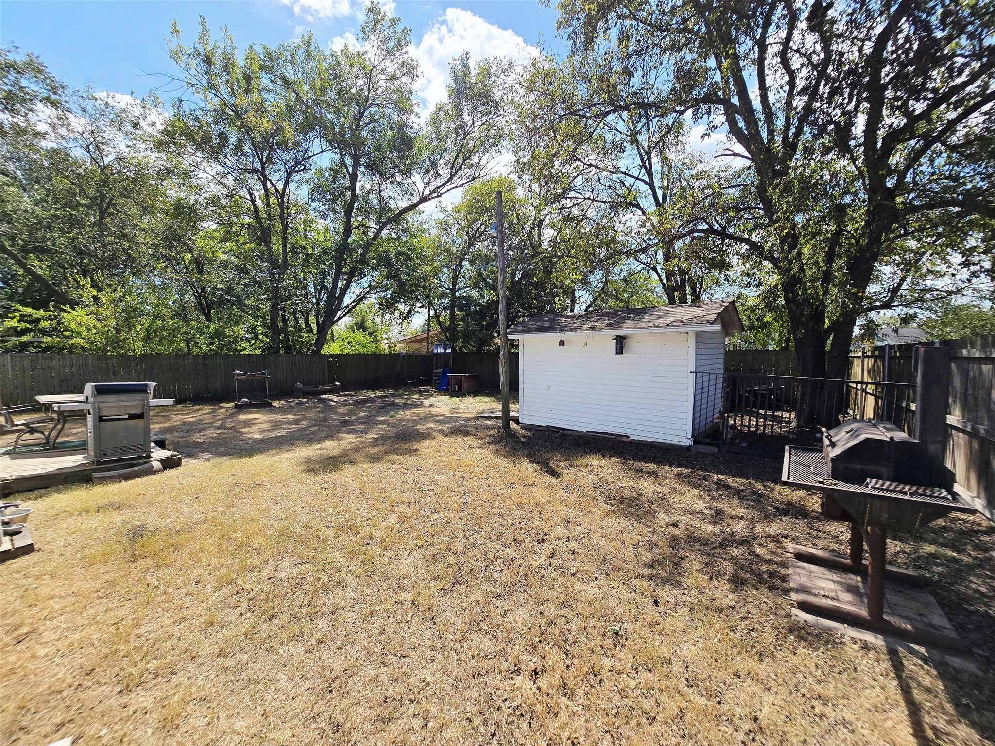 525 Maple Street Commerce TX 75428