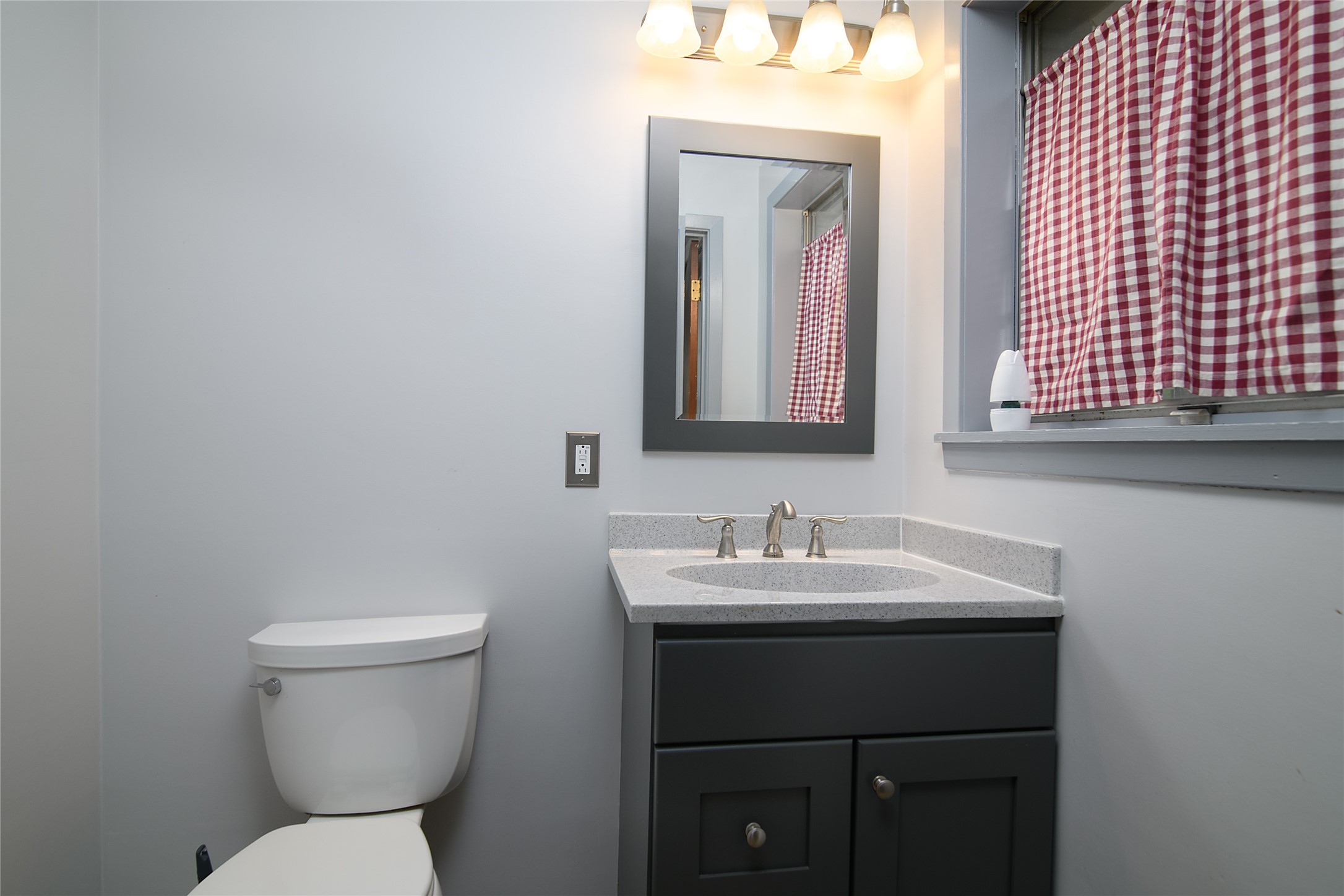 802 Caddo Lease Mooringsport LA 71060