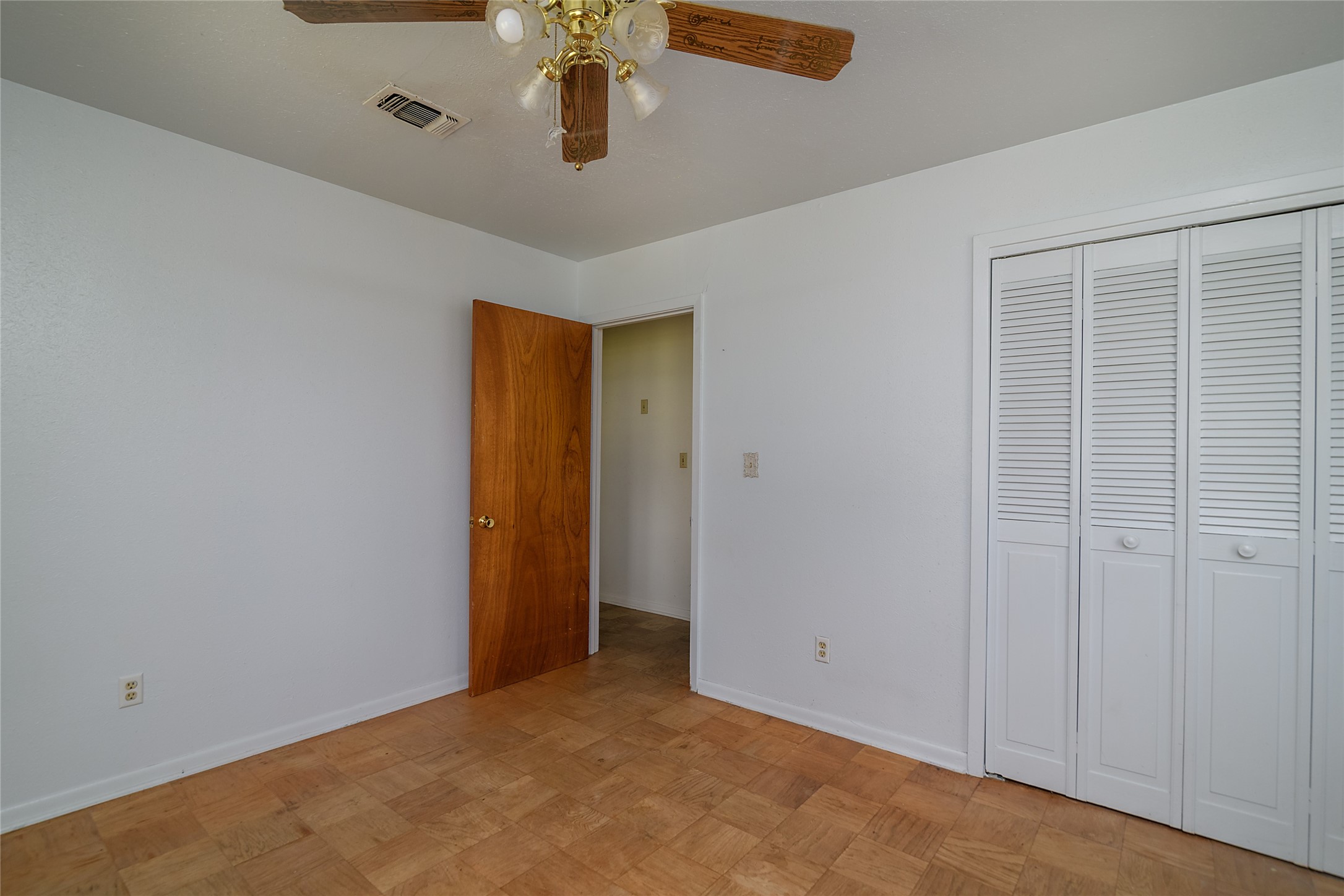 802 Caddo Lease Mooringsport LA 71060