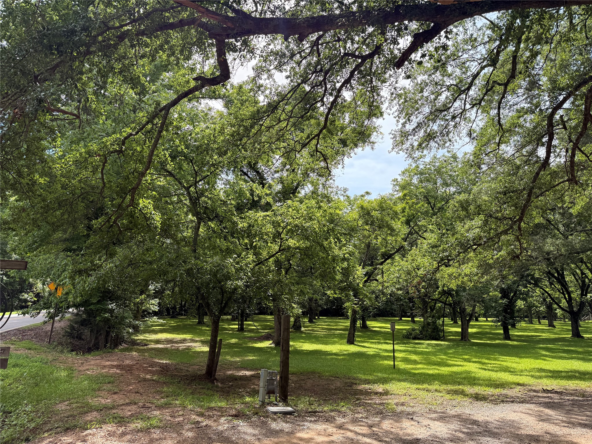 802 Caddo Lease Mooringsport LA 71060