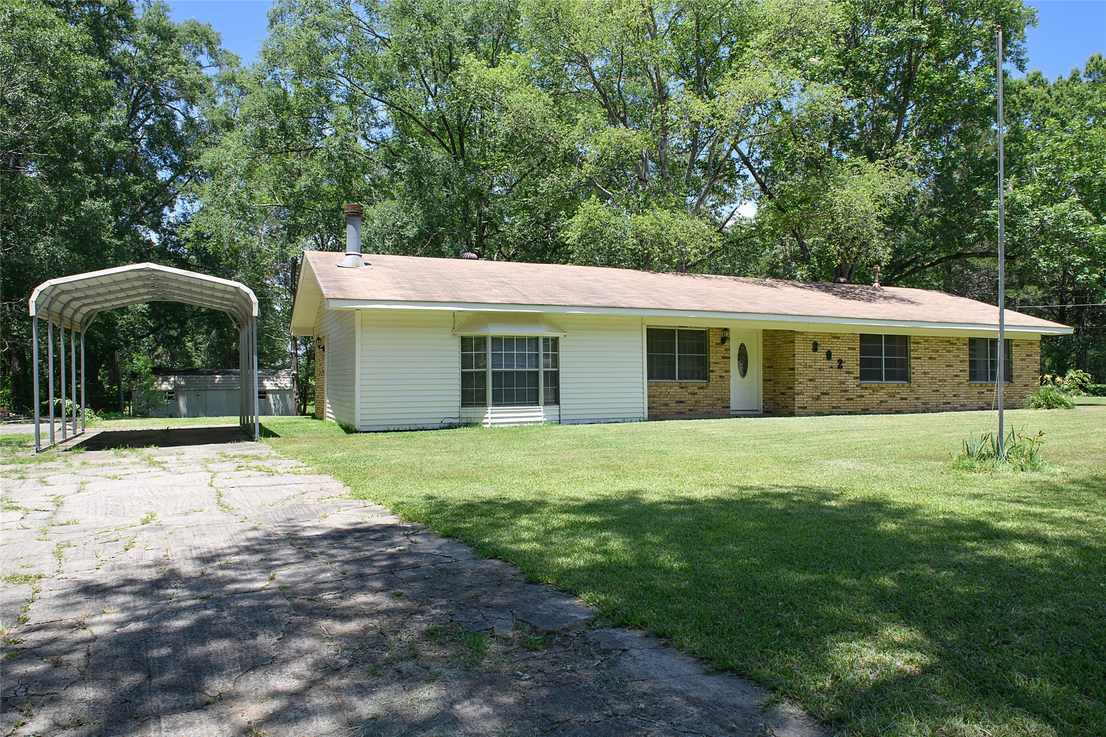 802 Caddo Lease Mooringsport LA 71060