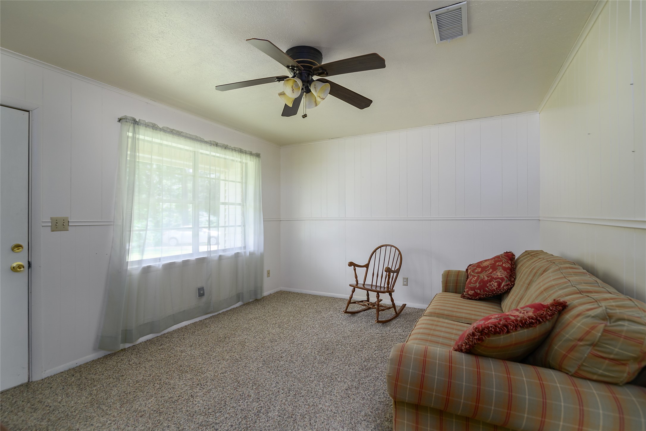802 Caddo Lease Mooringsport LA 71060