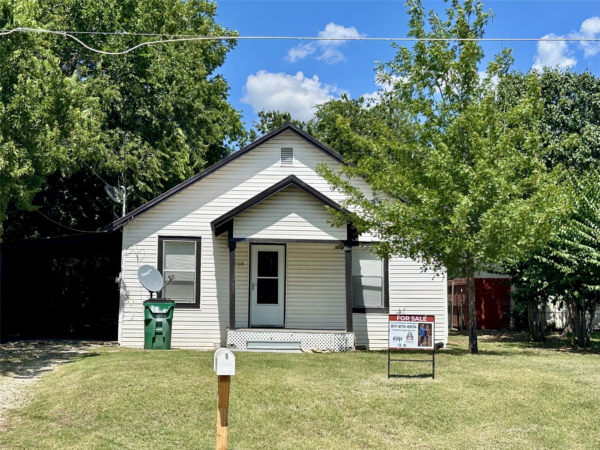 708 Grayson Street Nocona TX 76255