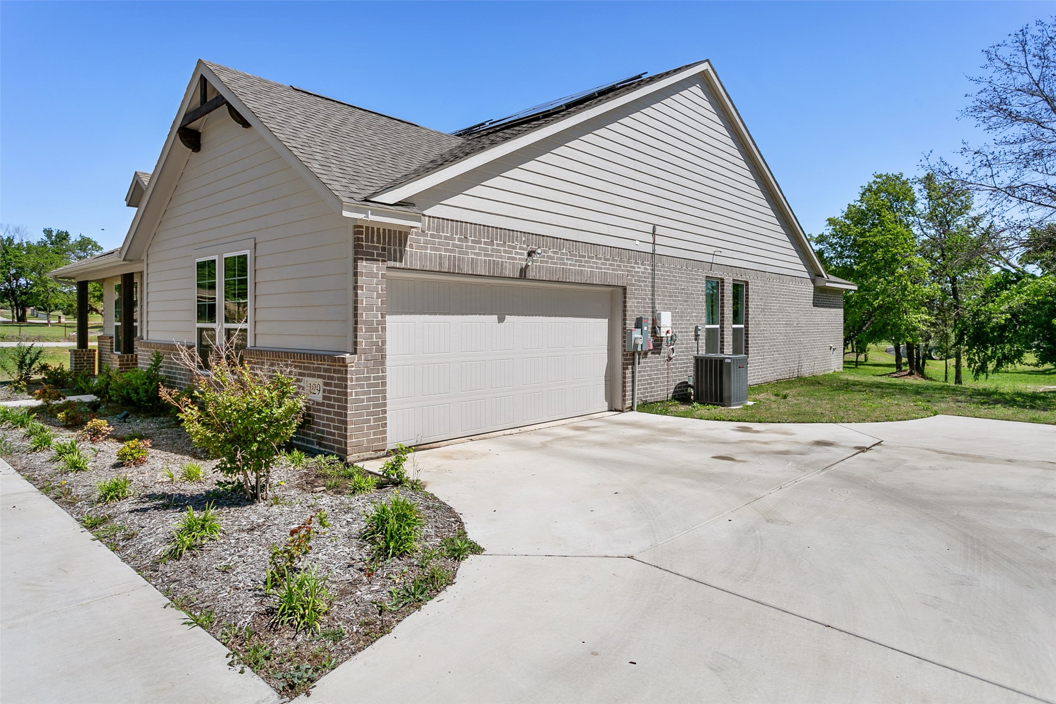 129 Cooper Court Springtown TX 76082
