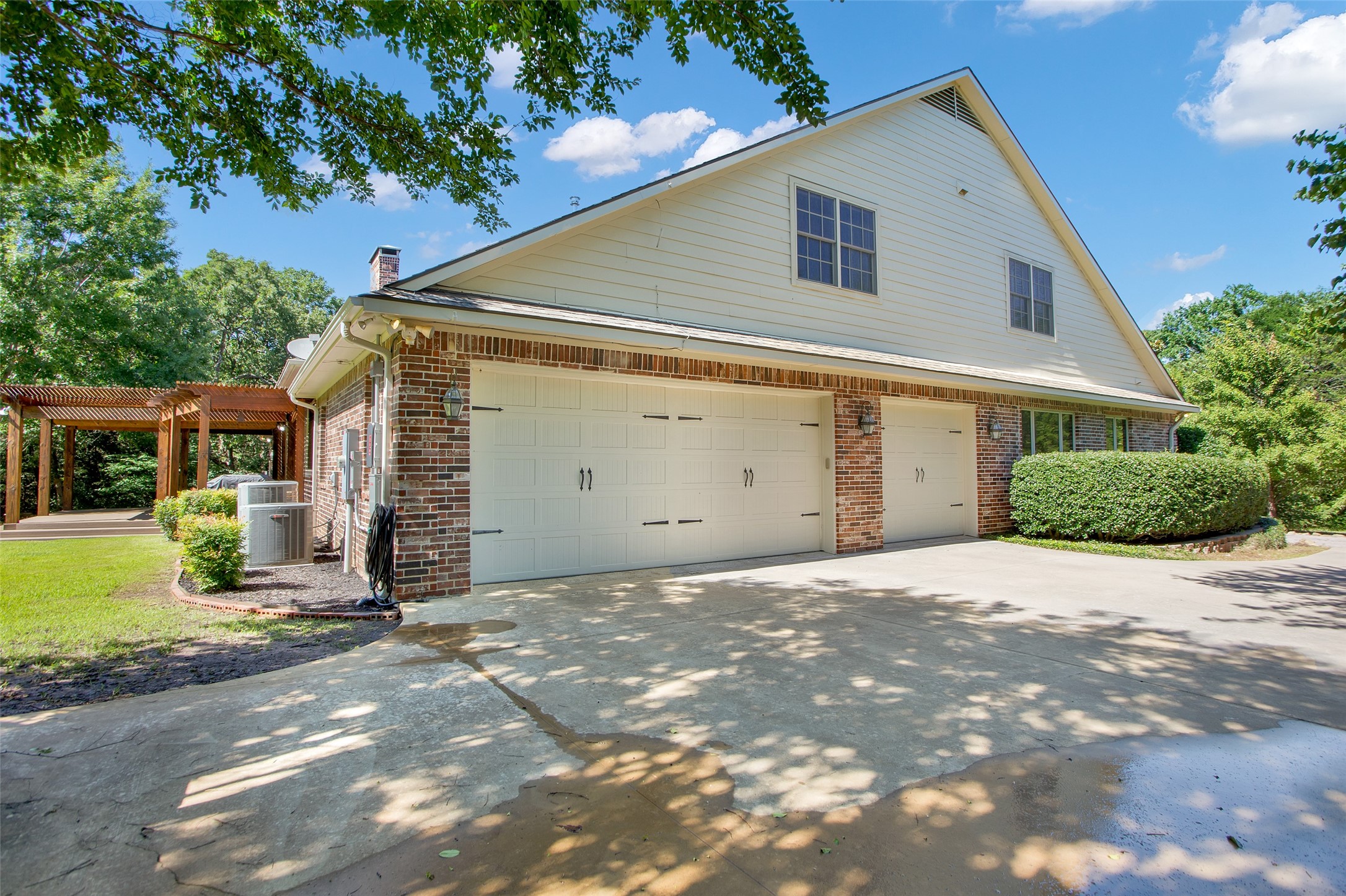 48 Summit Oaks Circle Denison TX 75020