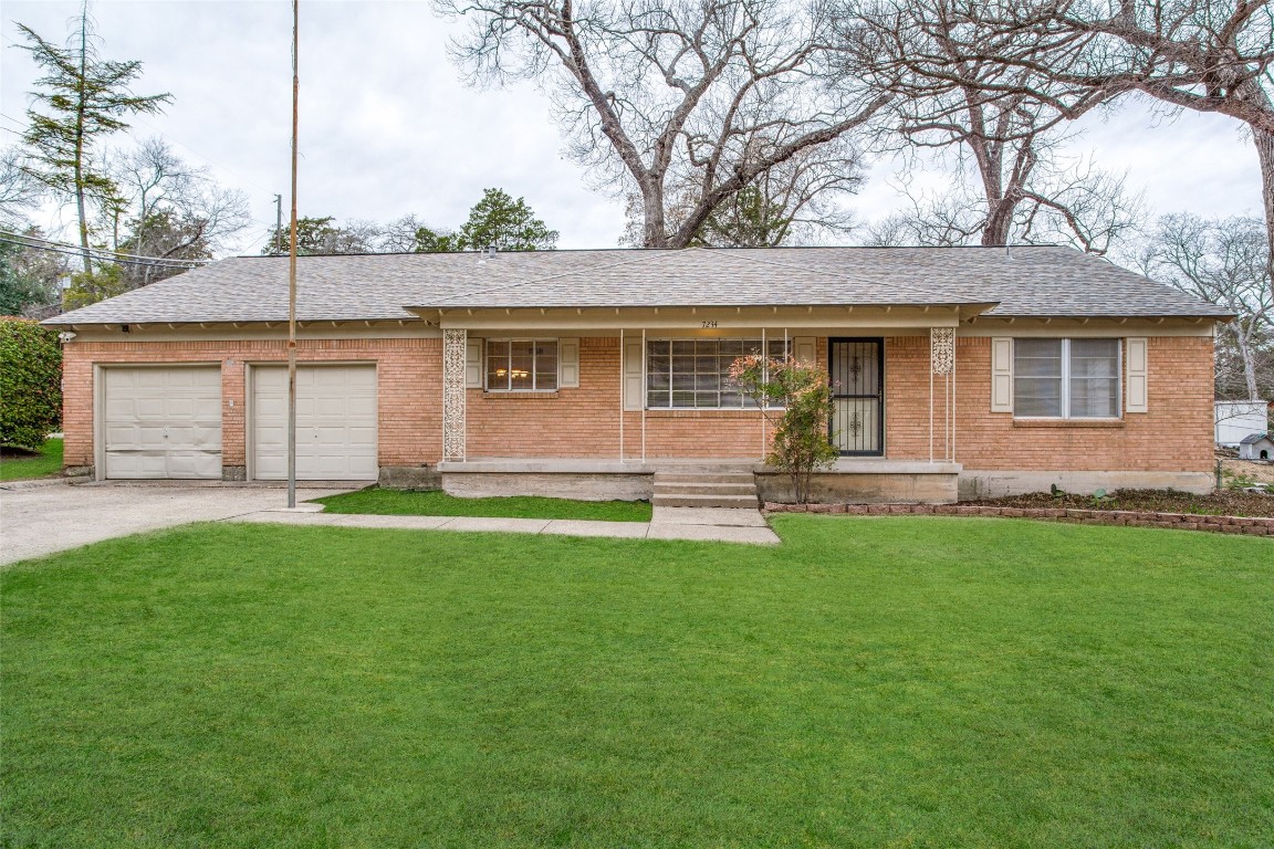 7234 Maringo Drive Dallas TX 75227