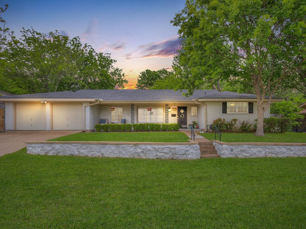 1905 Sevilla Road Fort Worth TX 76116