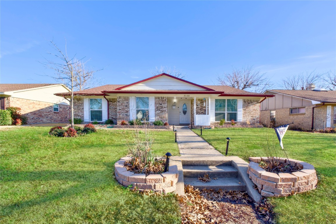 2328 Stafford Lane Mesquite TX 75150