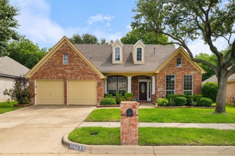 6211 Parkside Drive Arlington TX 76001