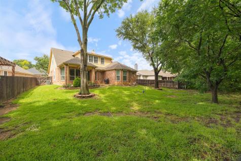 6211 Parkside Drive Arlington TX 76001