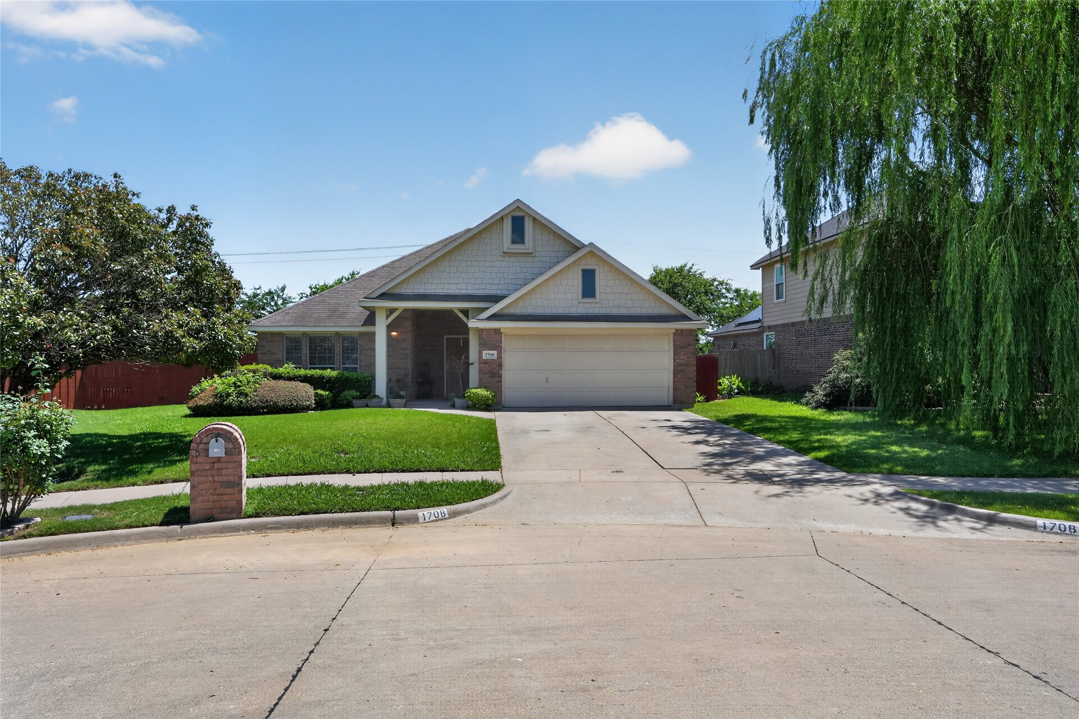 1708 Cowtown Court Mansfield TX 76063