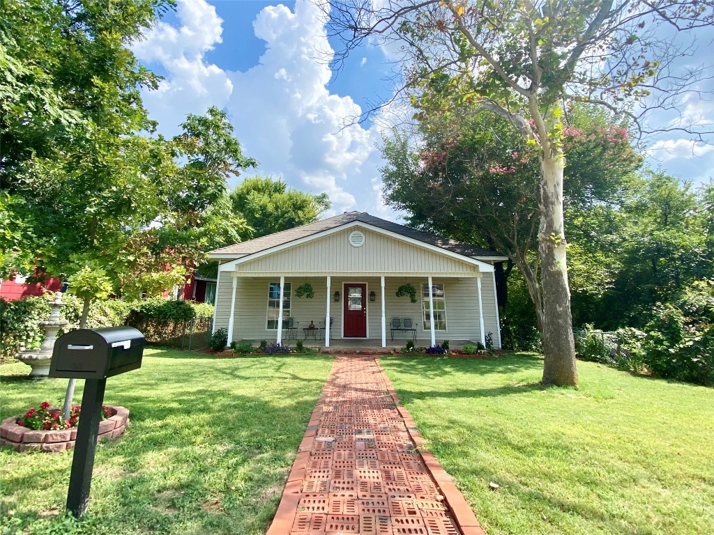 108 Soward Avenue Weatherford TX 76086