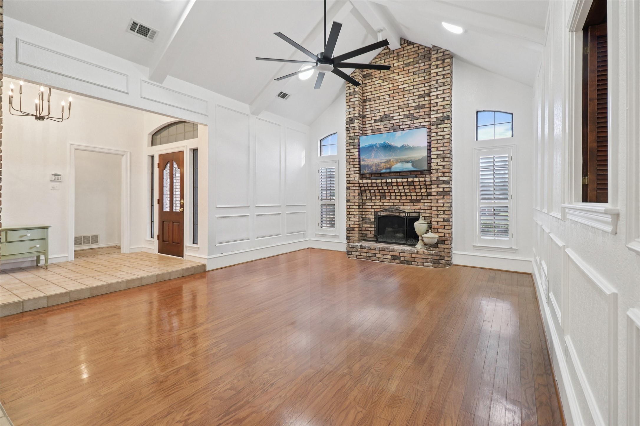 4212 Old Dominion Drive Arlington TX 76016