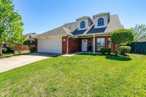 103 Sunflower Court Justin TX 76247