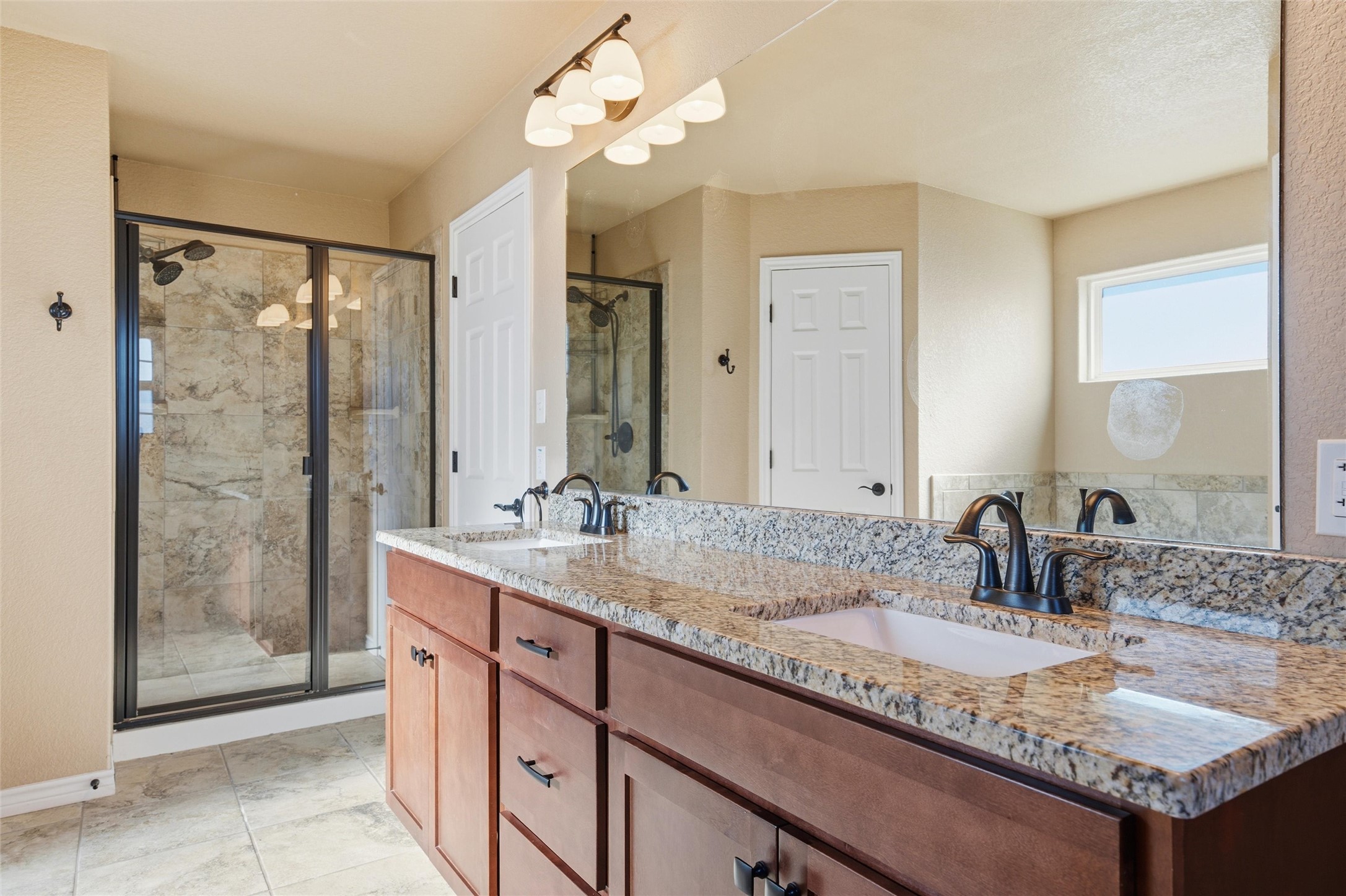 37 Buckskin Loop Morgans Point Resort TX 76513