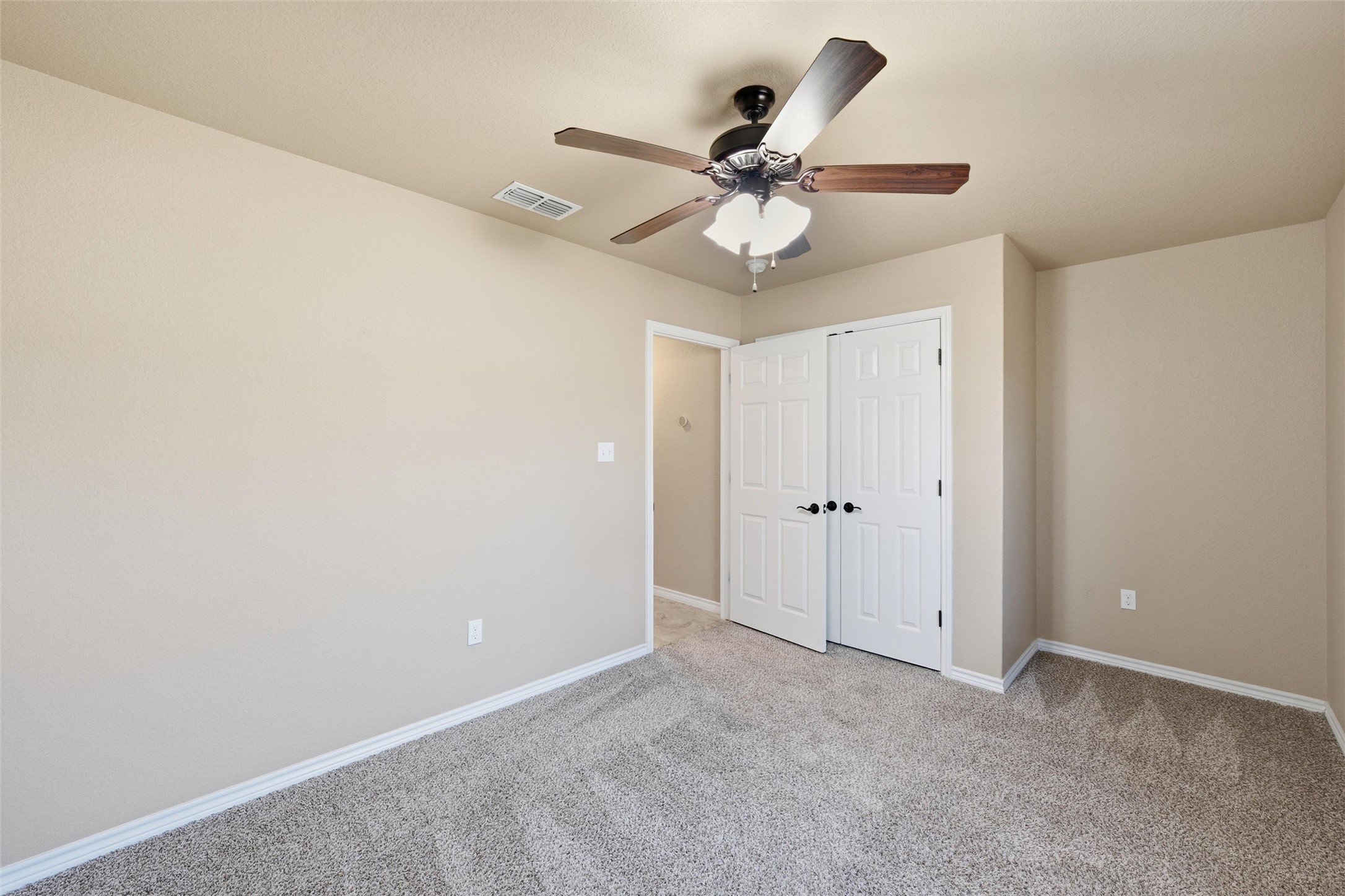 37 Buckskin Loop Morgans Point Resort TX 76513