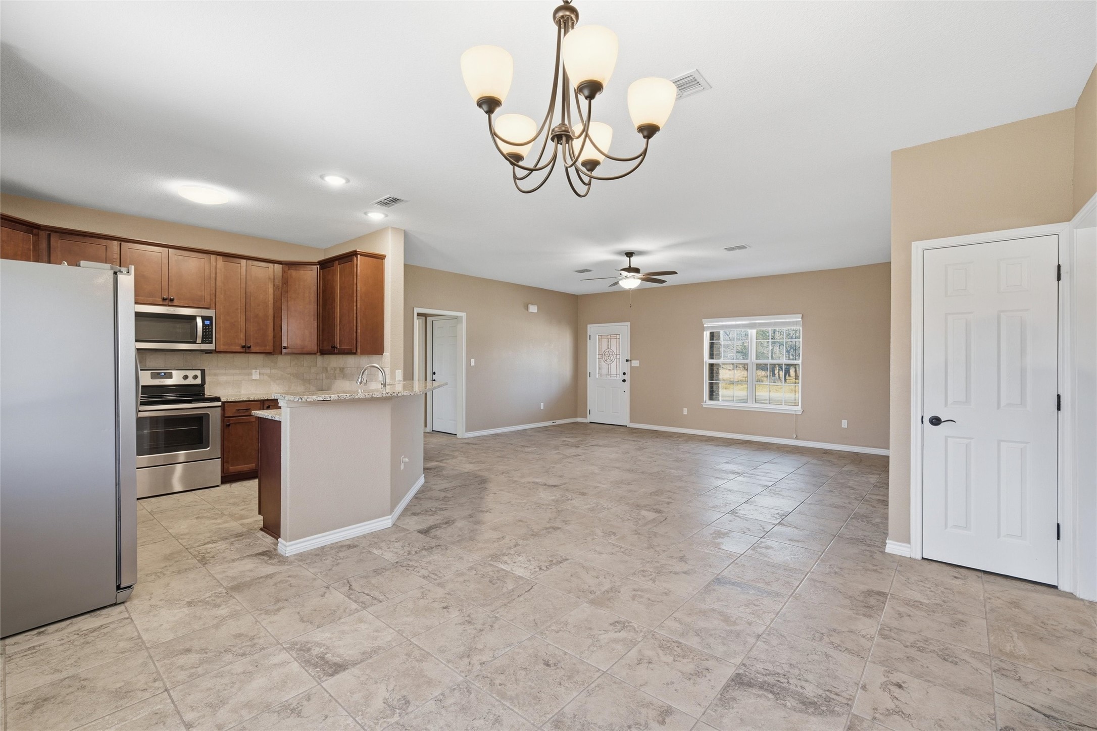 37 Buckskin Loop Morgans Point Resort TX 76513