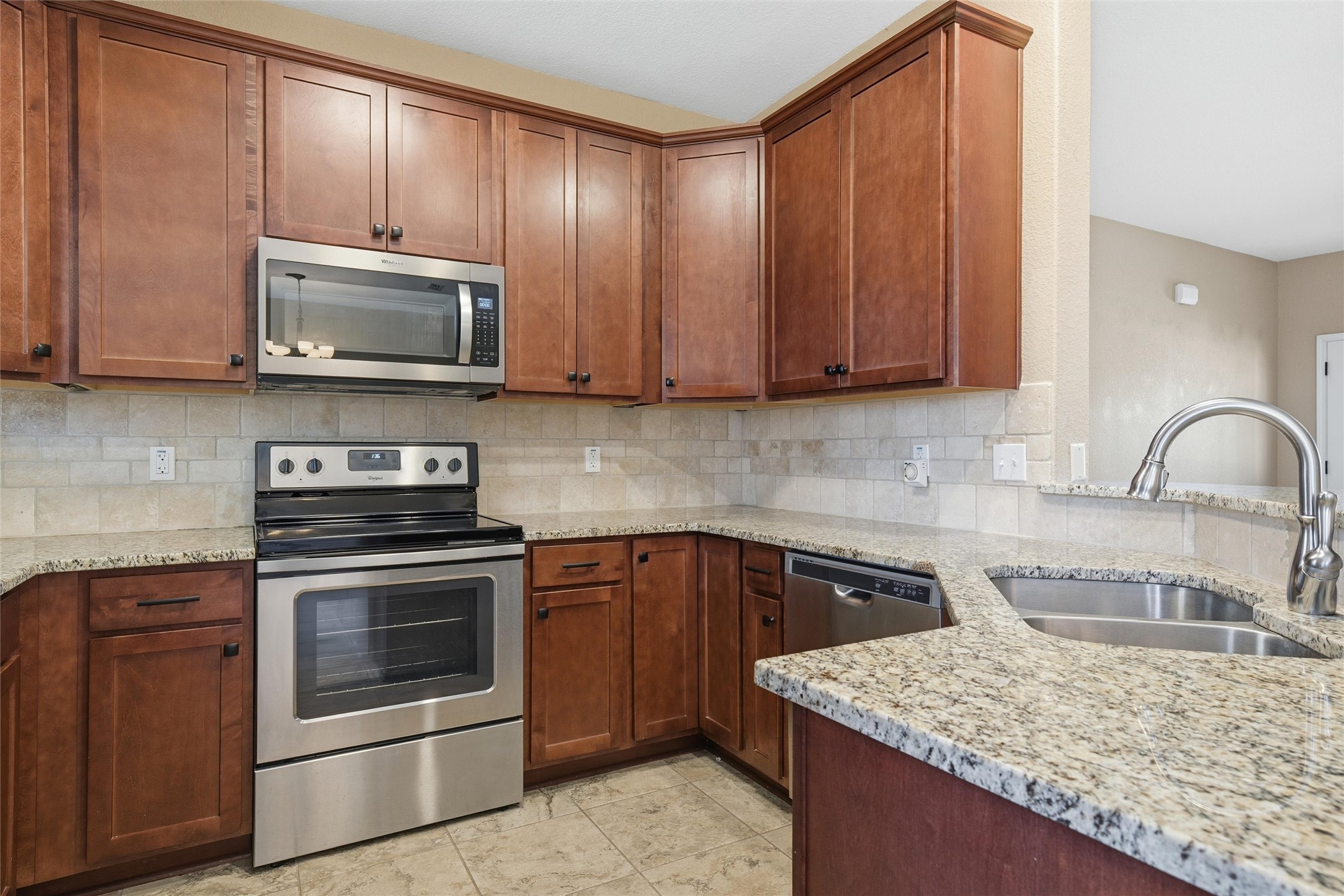 37 Buckskin Loop Morgans Point Resort TX 76513