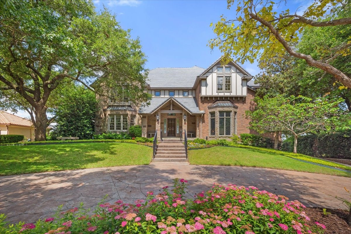 6908 Ridgewood Drive Fort Worth TX 76132