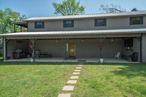 902 Vz County Road 3710 Edgewood TX 75117