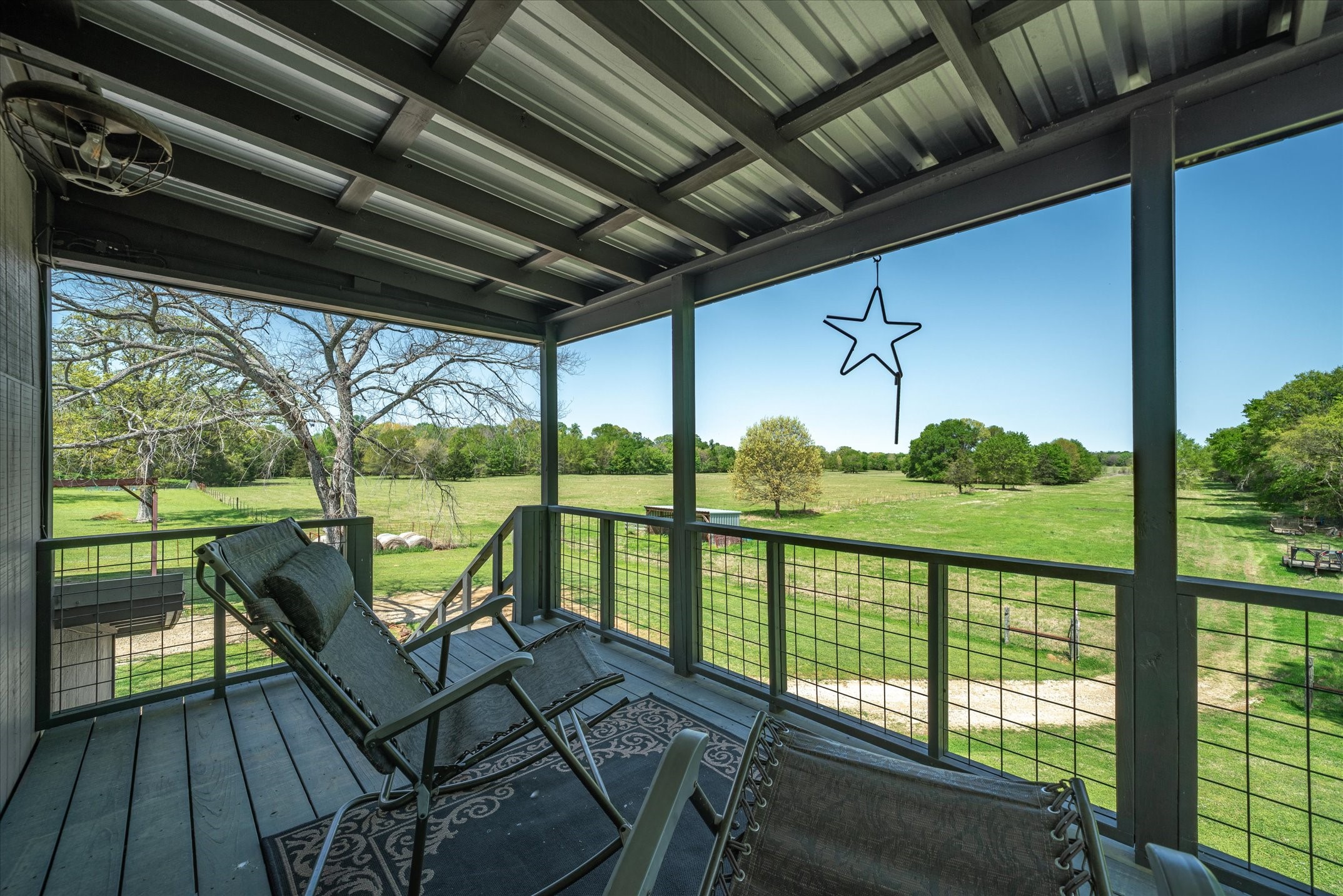 902 Vz County Road 3710 Edgewood TX 75117
