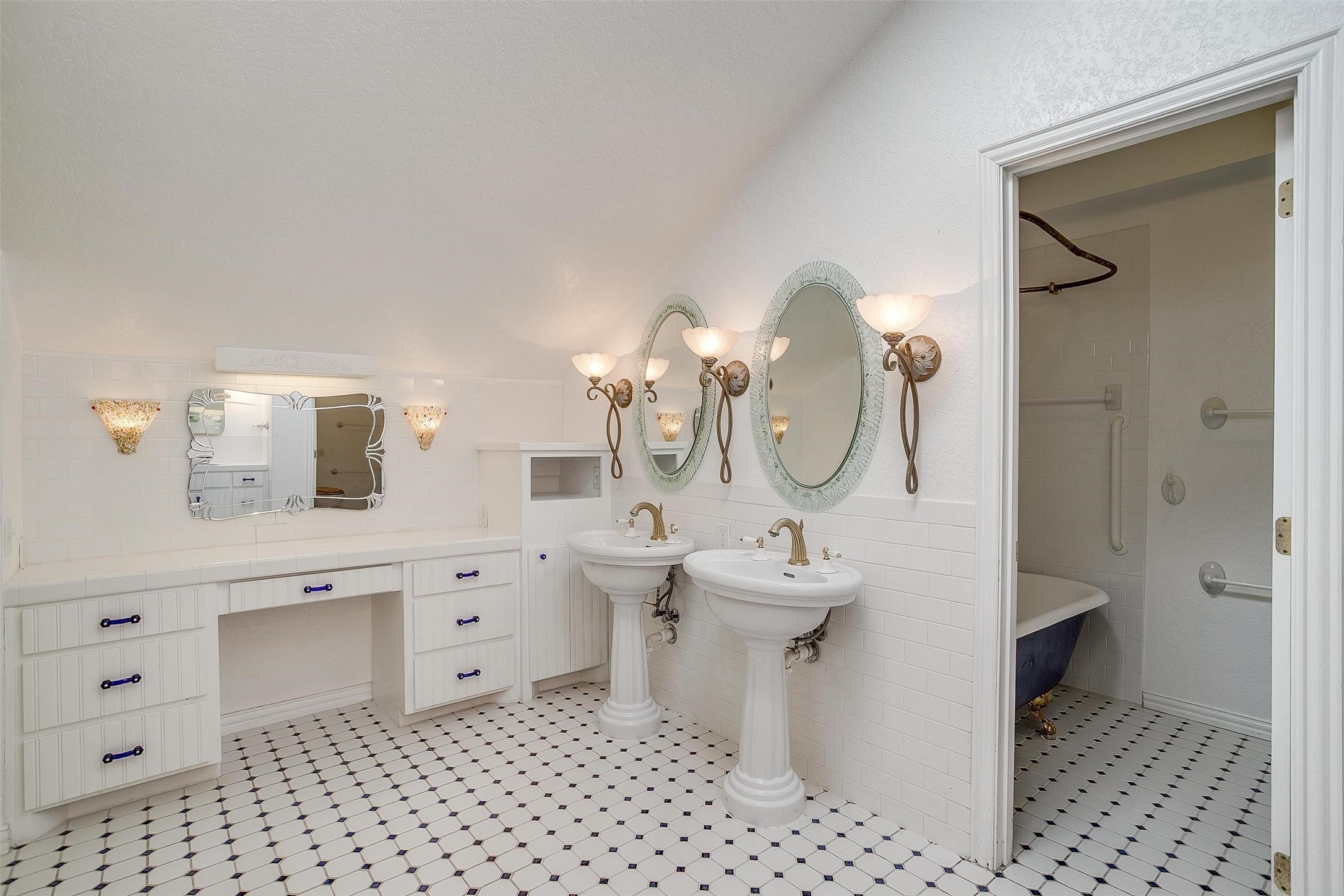 5010 Comanche Vista Court De Cordova TX 76049