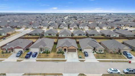 2038 Croton Avenue Royse City TX 75189