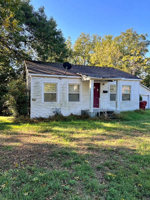 823 W 9th Street Bonham TX 75418