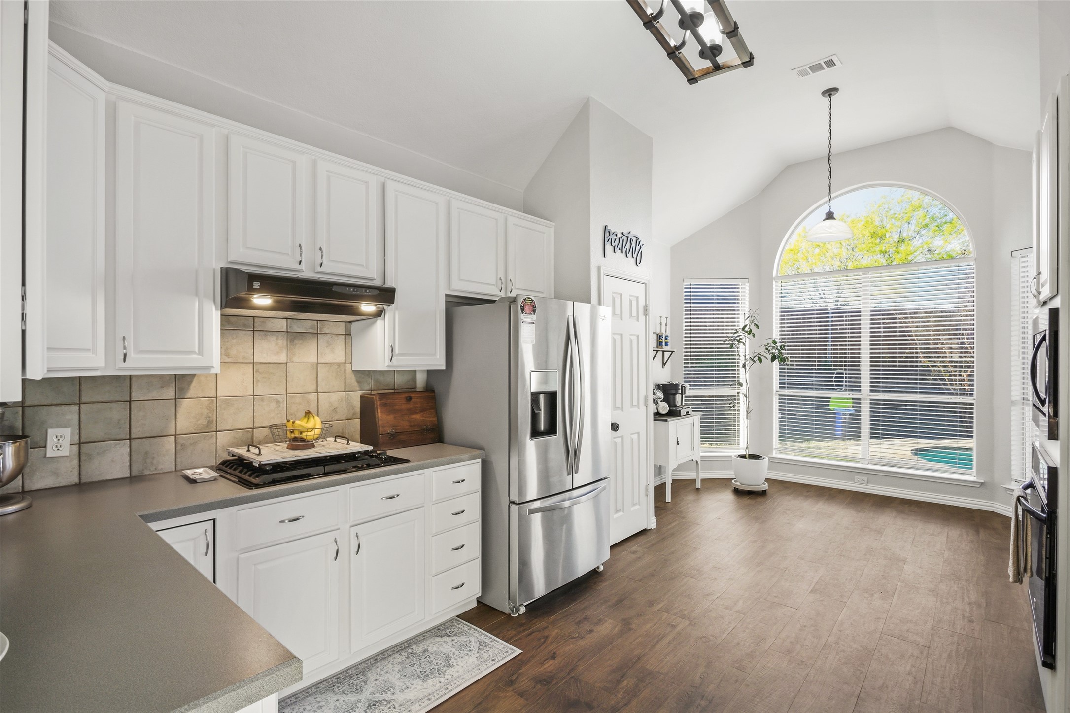 8825 Arbor Creek Lane Mckinney TX 75072