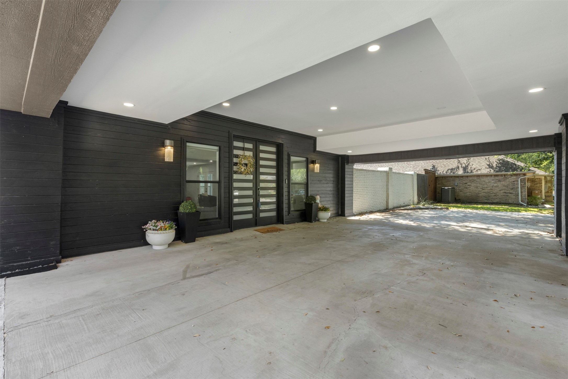 6626 Harvest Glen Drive Dallas TX 75248