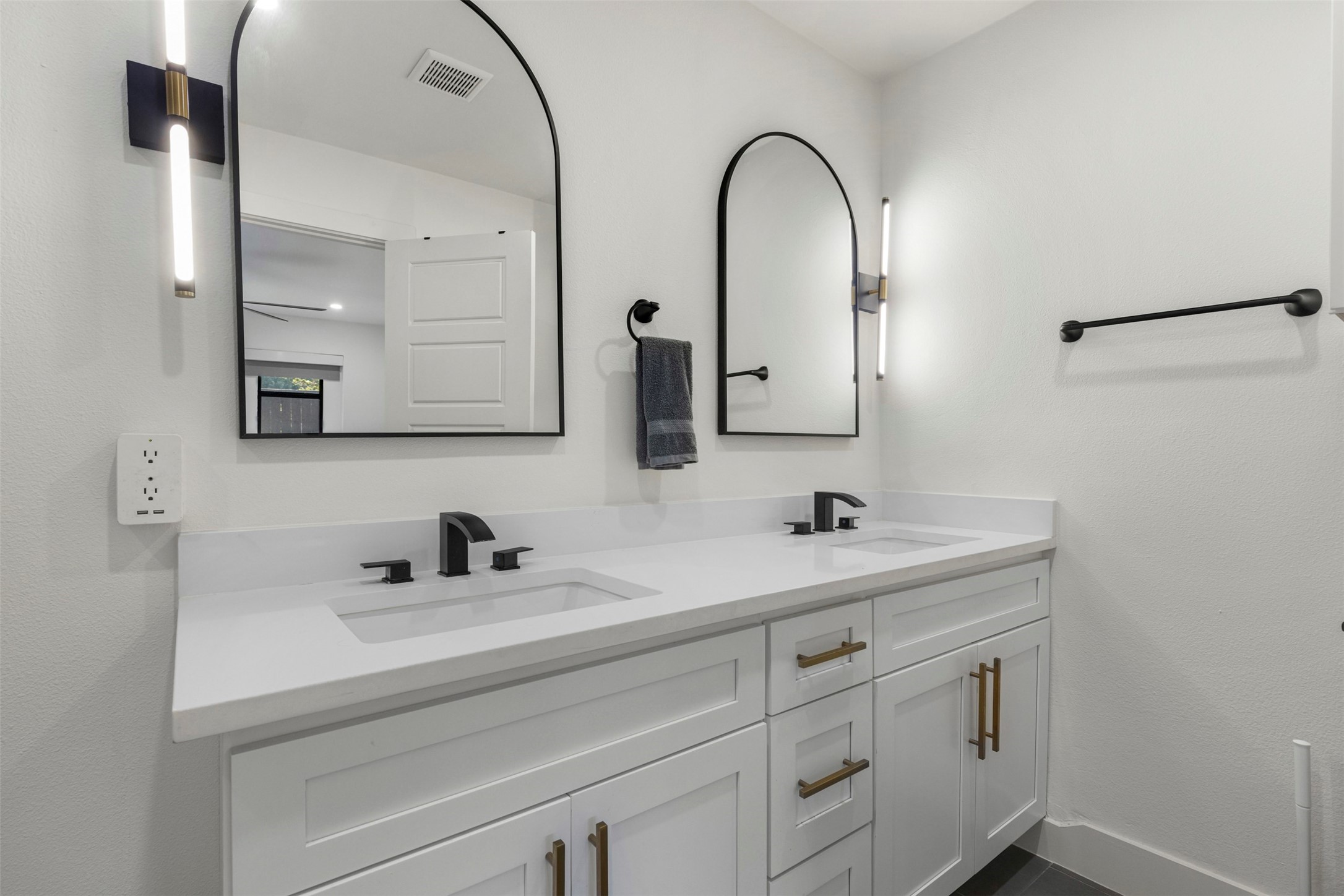 6626 Harvest Glen Drive Dallas TX 75248
