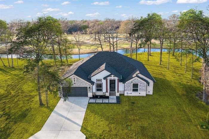 203 Saint Andrews Drive Mabank TX 75156